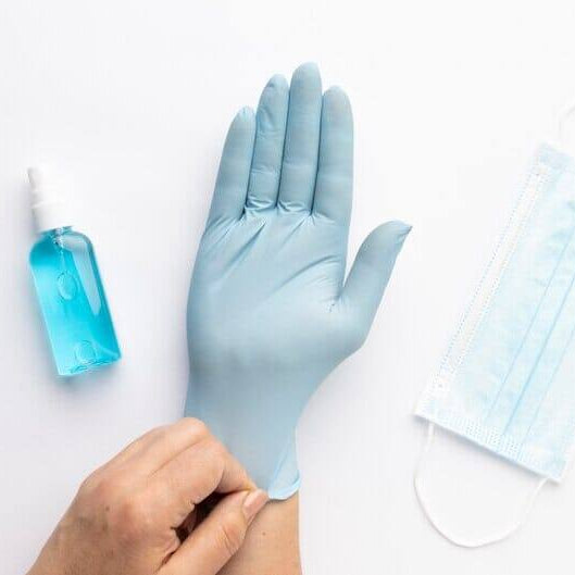 The Invisible Risk: Understanding Cross-Contamination and Disposable Gloves